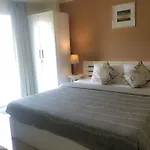 Baan Fahslalom Holiday Apartment