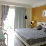 Baan Fahslalom Holiday Apartment